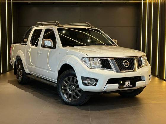 NISSAN FRONTIER 2.5 SL 4X4 CD TURBO ELETRONIC DIESEL 4P AUTOMÁTICO NISSAN FRONTIER 2.5 SL 4X4 CD TURBO ELETRONIC DIESEL 4P AUTOMÁTICO